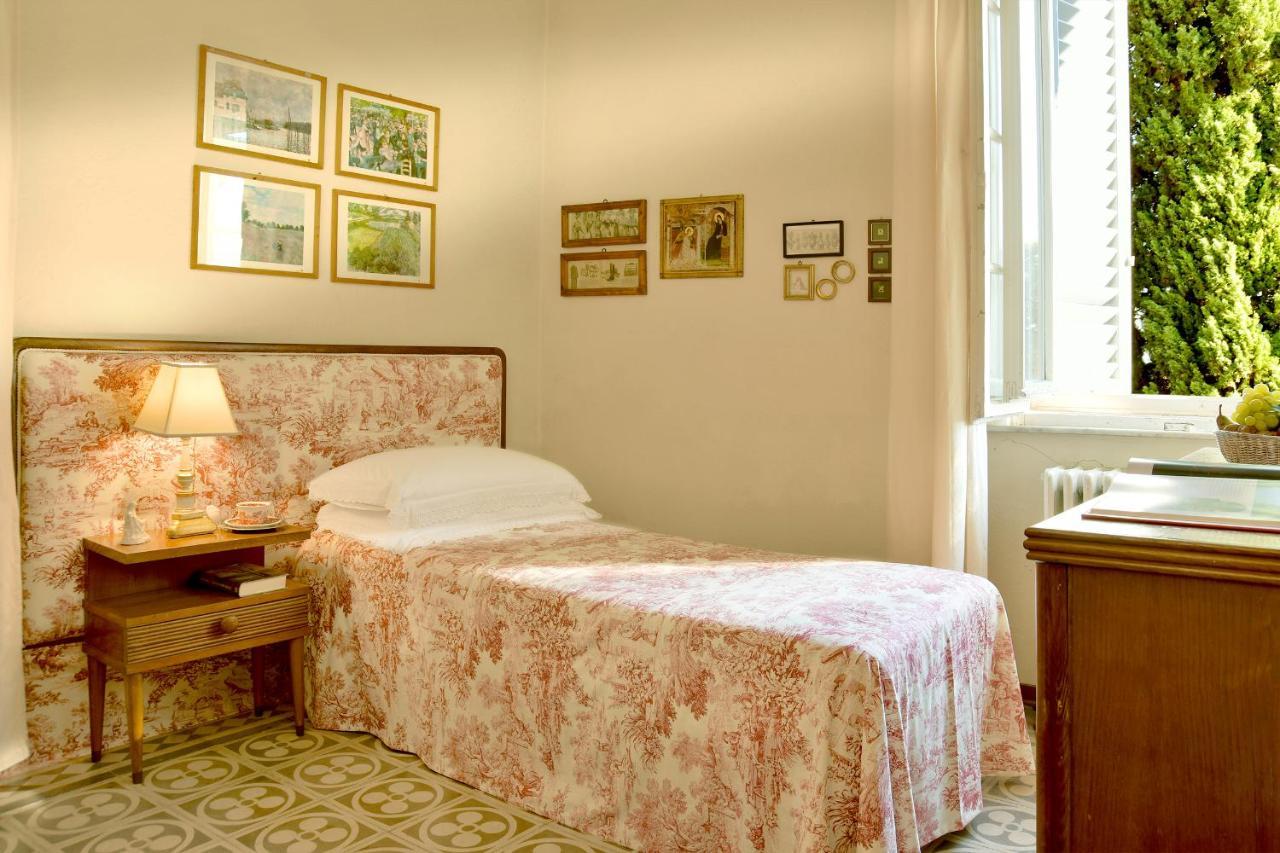 Villa Carlotta Con Piscina Лари Экстерьер фото